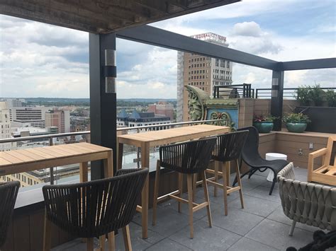 Elyton hotel birmingham - View deals for Elyton Hotel, Autograph Collection by Marriott, including fully refundable rates with free cancellation. Guests praise the comfy beds. Heaviest Corner on Earth is minutes away. WiFi is free, and this hotel also features 2 restaurants and a gym.